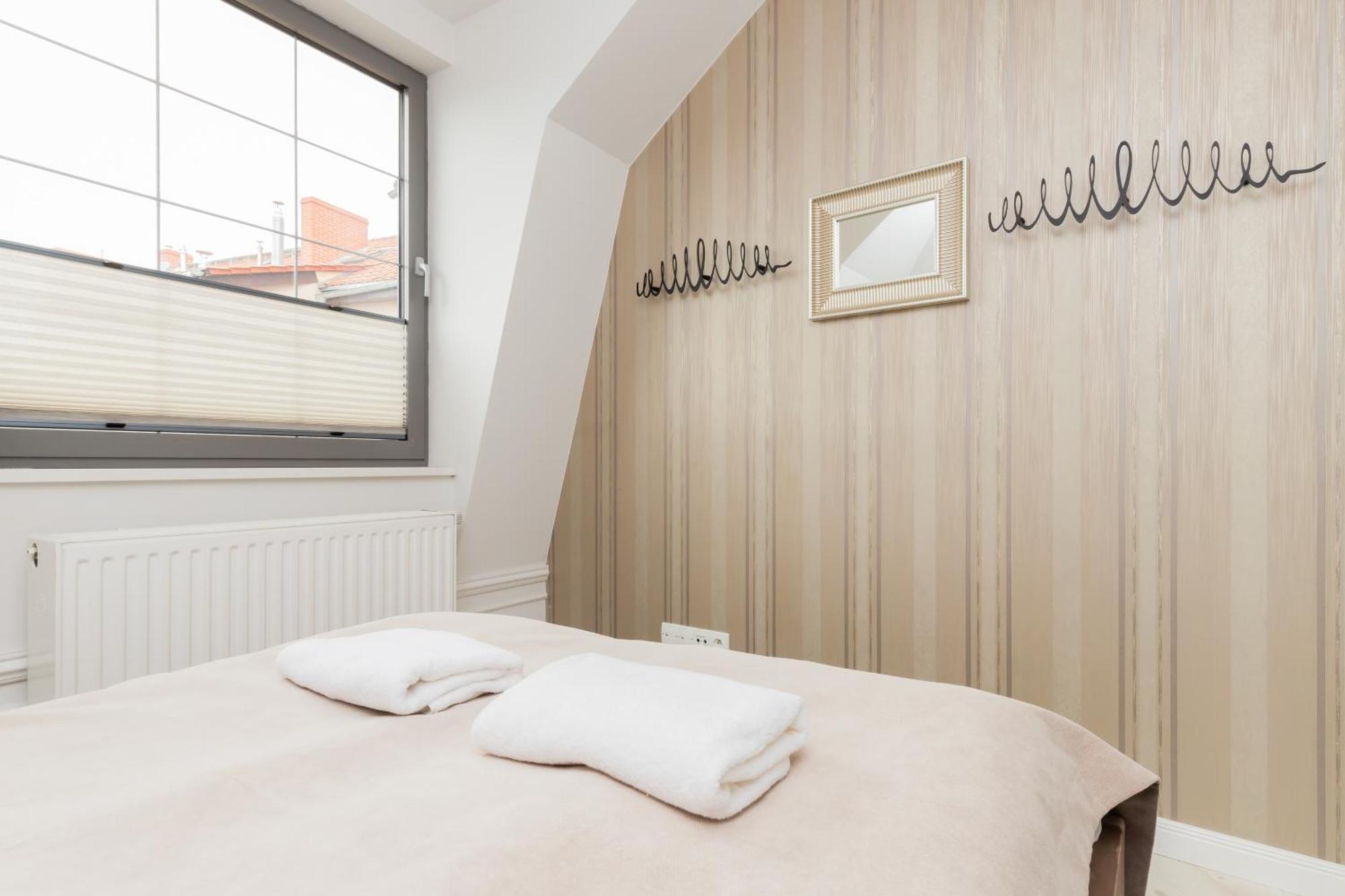 Apartments Tartaczna 2 - Gdansk Old Town By Noclegi Renters Стая снимка